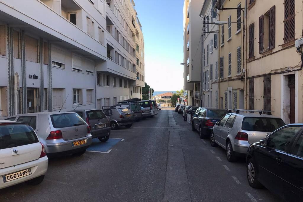 La Petite Oasis, Newly Renovated Apartment Toulon Exterior photo