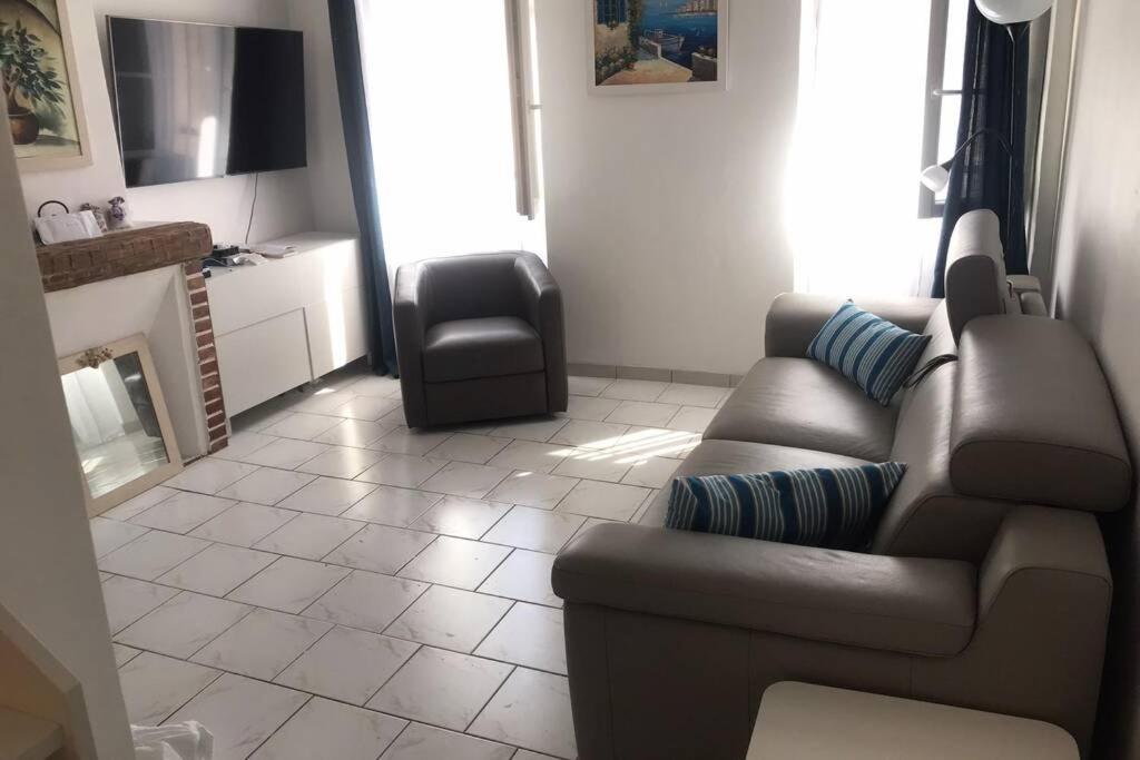 La Petite Oasis, Newly Renovated Apartment Toulon Exterior photo